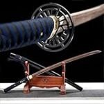 Espadas y Sazón: Comparativa de Utensilios de Cocina Inspirados en Armaduras Samurai Reales para la Auténtica Comida Asiática